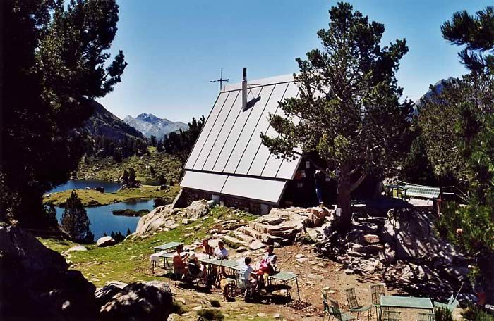 Refuge des Pyrénées - Le Bastan -